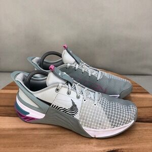 Nike Metcon 8 FlyEase Womens Size 9.5 Grey Blue Pink Training Shoes Gym Workout